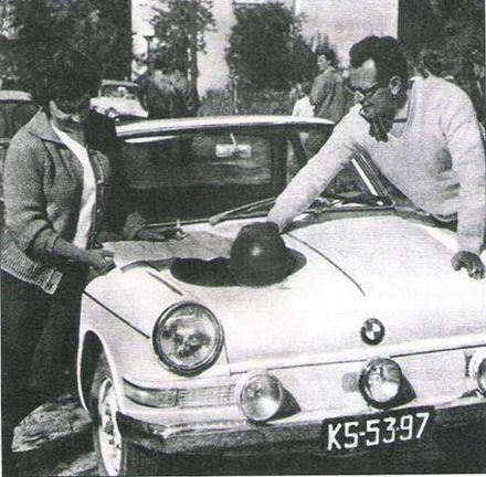 Sobiesław Zasada i Ewa Zasada – BMW 700.