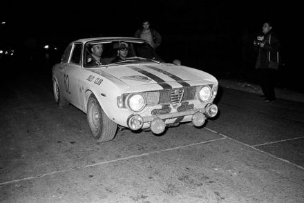 A.Cavallari i D.Salvay – Alfa Romeo GTA.