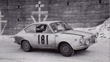 Philippe Gobert i Philippe Claustres - Fiat 850 coupe