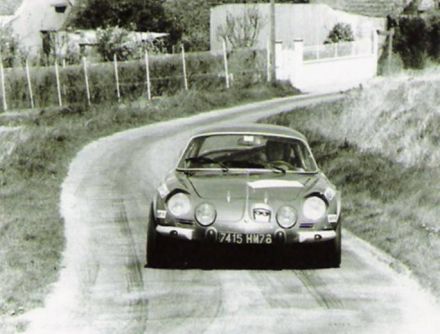 Wambergue na samochodzie Alpine Renault A 110.