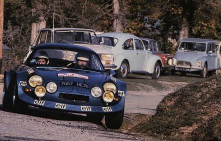 Jean Claude Andruet i “Biche” na samochodzie Alpine Renault A 110.  