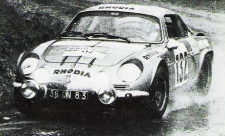 J.C.Sola i Alain Mahe na samochodzie Alpine Renault A 110.