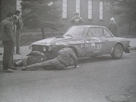 Harry Källström i John Davenport na samochodzie Lancia Fulvia 1.6 Coupe HF.
