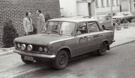 Polski Fiat 125p załogi Włodzimierz Groblewski i Januariusz Czerwoniec.