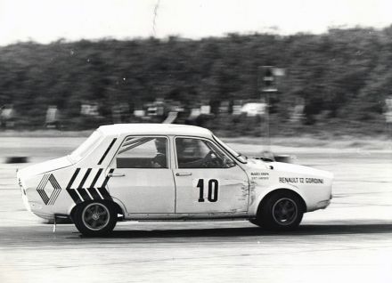 Błażej Krupa - Renault 12 Gordini.