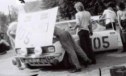 Zbigniew Bieniewski i Maciej Furmankiewicz – Fiat 128 Sport.