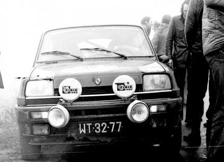 Tadeusz Dębowski i Krzysztof Szaykowski – Renault 5 Alpine.