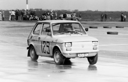 Jerzy Dyszy – Polski Fiat 126p.