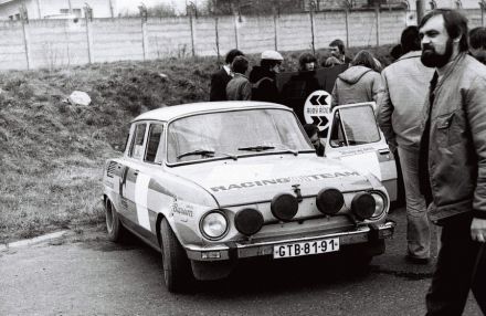 Radoman Nowak i Jaroslav Źarsky – Škoda 110.