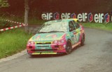 17. Bert de Jong i Ton Hillen - Ford Escort Cosworth RS. 