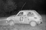 45. Jarosław Krzemiński i Leszek Brzeski - Polski Fiat 126p.