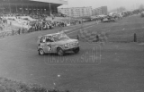 48. Andrzej Lubartowicz i M.Bonior - Polski Fiat 126p.
