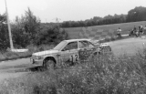 011. Peter Rumpfkeil i Gunter Jarecki - Mercedes Benz 190E 2.3-1