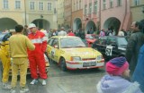 06. Nr.56. J.Zeeman i K.V.Zeeman - Opel Kadett GSi. Stoją od lew