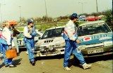 04. Nissan Sunny GTiR załogi Piotr Kufrej i Maciej Hołuj. 