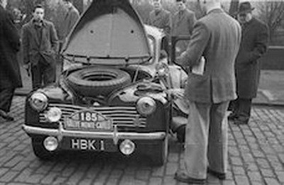 Brinkmann i Johnson – Renault 4CV.