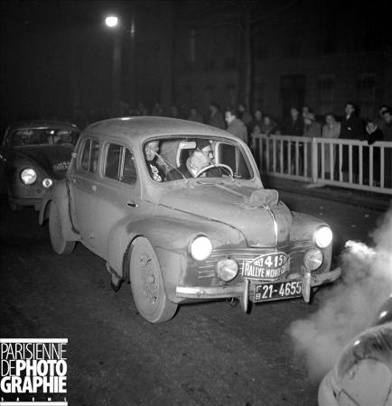 Glockler i Beckers – Renault 4CV.