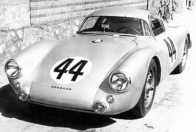 Helm Glöckler i Hans Herrmann – Porsche 550 coupe.