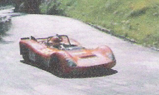 Luigi Moreschi na samochodzie AMS.