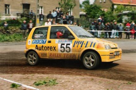 Jacek Sikora i Marek Kaczmarek - Fiat Cinquecento Sporting.