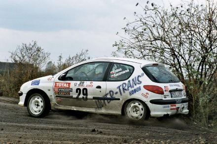 Krzysztof Kobus i Marek Kaczmarek - Peugeot 206 XS.