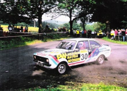 Paweł Omlet i Marek Kaczmarek - Ford Escort RS 2000 Mk.II.