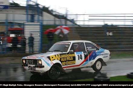 Paweł Omlet i Marek Kaczmarek - Ford Escort RS 2000 Mk.II.