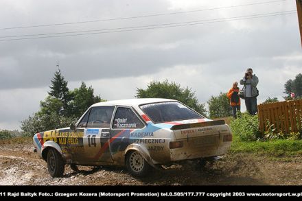 Paweł Omlet i Marek Kaczmarek - Ford Escort RS 2000 Mk.II.