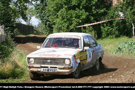 Paweł Omlet i Marek Kaczmarek - Ford Escort RS 2000 Mk.II.