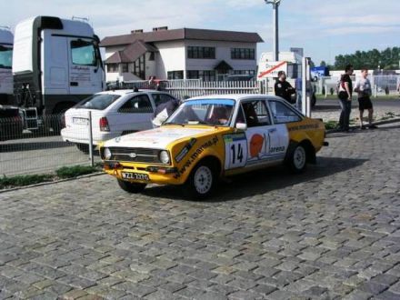 Paweł Omlet i Marek Kaczmarek - Ford Escort RS 2000 Mk.II.