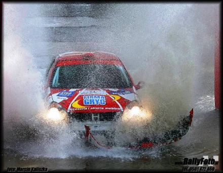 Tomasz Gryc i Marek Kaczmarek - Renault Clio Sport.