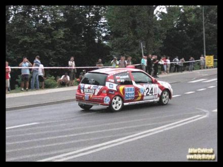 Tomasz Gryc i Marek Kaczmarek - Renault Clio Sport.