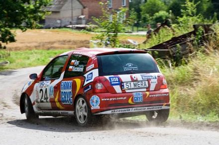 Tomasz Gryc i Marek Kaczmarek - Renault Clio Sport.