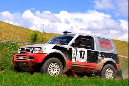 Grzegorz Baran i Marek Kaczmarek - Mitsubishi Pajero.