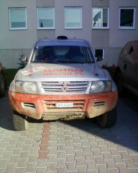Grzegorz Baran i Marek Kaczmarek - Mitsubishi Pajero.