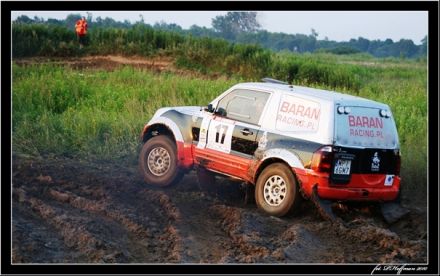 Grzegorz Baran i Marek Kaczmarek - Mitsubishi Pajero.