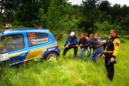 Mirosław Włodarczyk i Marek Kaczmarek - Renault Clio Sport.