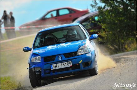Mirosław Włodarczyk i Marek Kaczmarek - Renault Clio Ragnotti Sport.