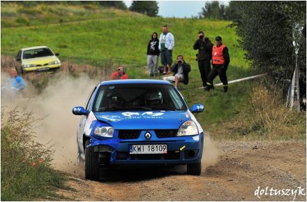 Mirosław Włodarczyk i Marek Kaczmarek - Renault Clio Ragnotti Sport.