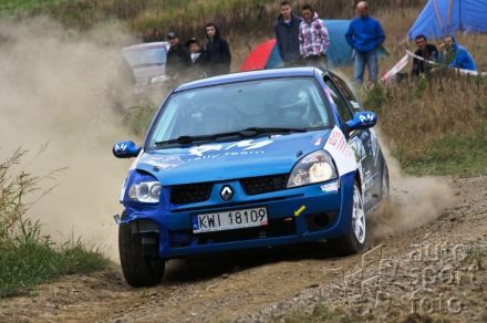 Mirosław Włodarczyk i Marek Kaczmarek - Renault Clio Ragnotti Sport.