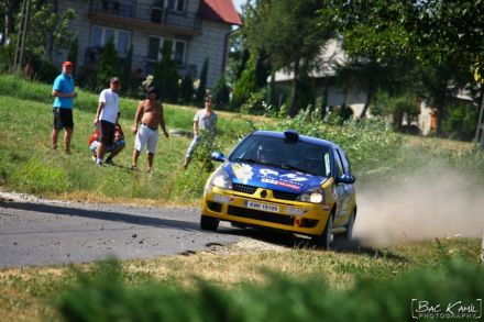 Mirosław Włodarczyk i Marek Kaczmarek - Renault Clio Ragnotti Sport.