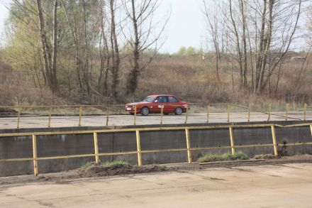 Bogdan Jankowski i Marek Kaczmarek - BMW 318iS.