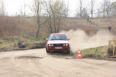Bogdan Jankowski i Marek Kaczmarek - BMW 318iS.