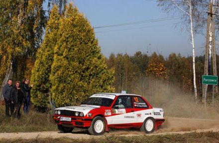 Bogdan Jankowski i Marek Kaczmarek - BMW 318 iS E30.