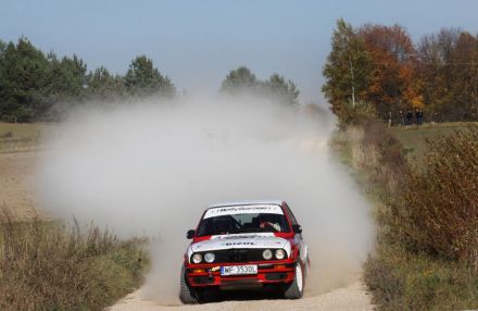 Bogdan Jankowski i Marek Kaczmarek - BMW 318 iS E30.