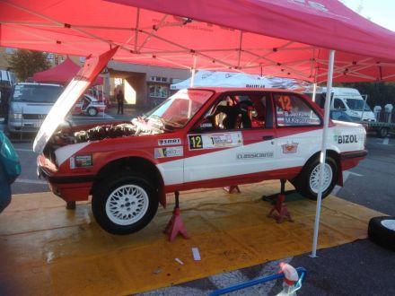 Bogdan Jankowski i Marek Kaczmarek - BMW 318 iS E30.