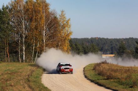 Bogdan Jankowski i Marek Kaczmarek - BMW 318 iS E30.