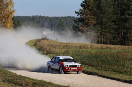 Bogdan Jankowski i Marek Kaczmarek - BMW 318 iS E30.