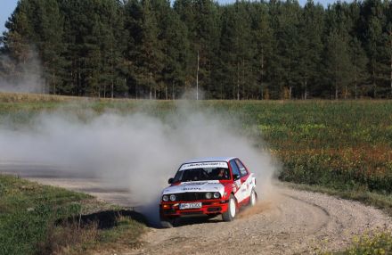 Bogdan Jankowski i Marek Kaczmarek - BMW 318 iS E30.