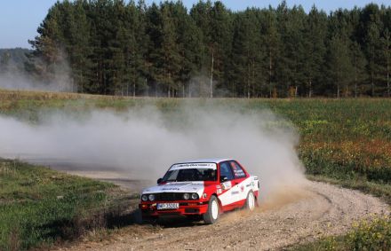 Bogdan Jankowski i Marek Kaczmarek - BMW 318 iS E30.